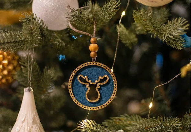 Get Your Christmas Tree in Time for the Holidays